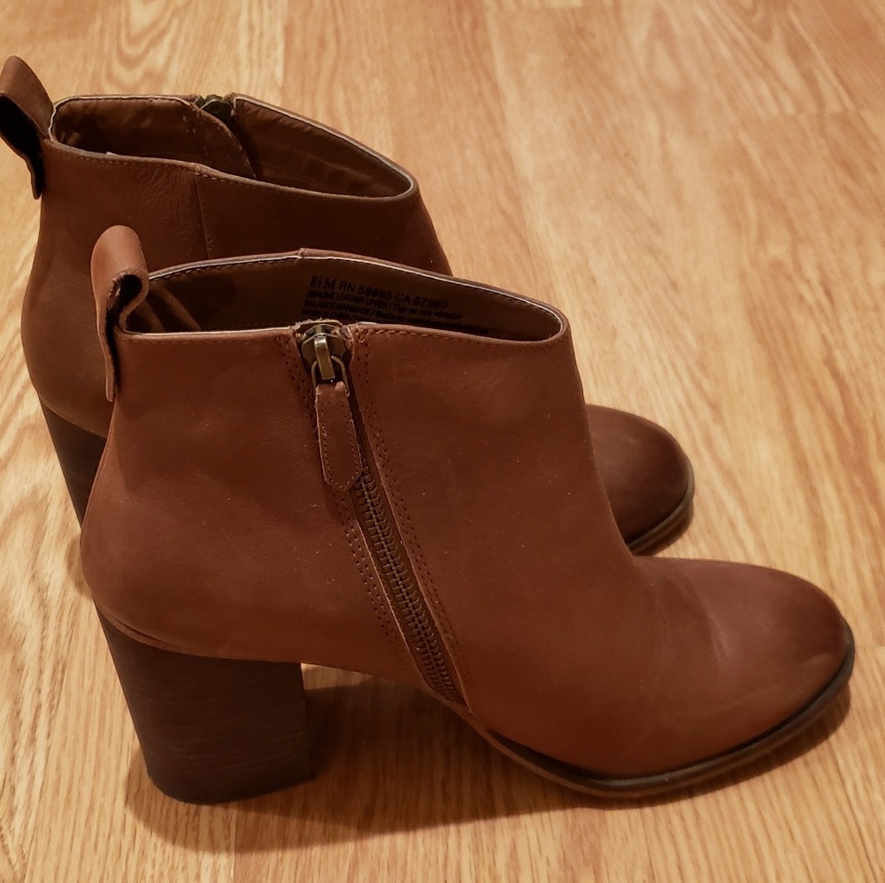 Nordstrom BP Lance Block heeled Brown Booties